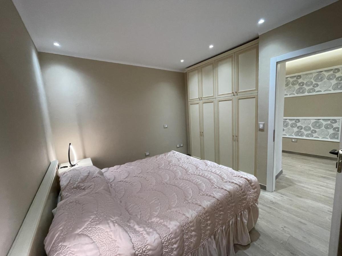 City Center Apartment 1 ติรานา ภายนอก รูปภาพ